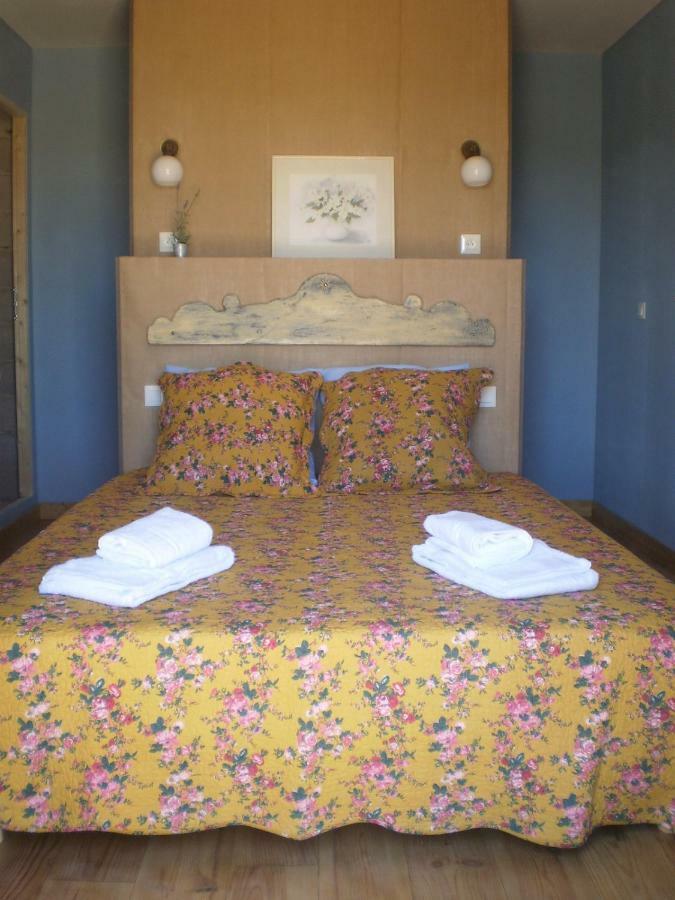Le Clos des pins Claira Extérieur photo
